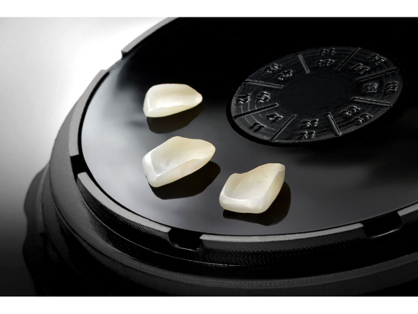 Smile Line veneerME klebrige Gel Pads